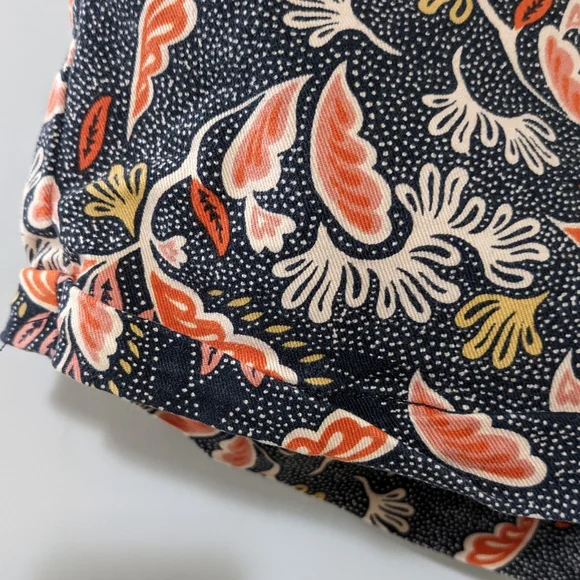 Patterned shorts - Picture 4 of 6